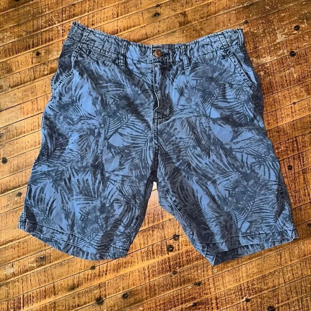 Lucky Brand blue palm vacationcore 34 flat front shorts